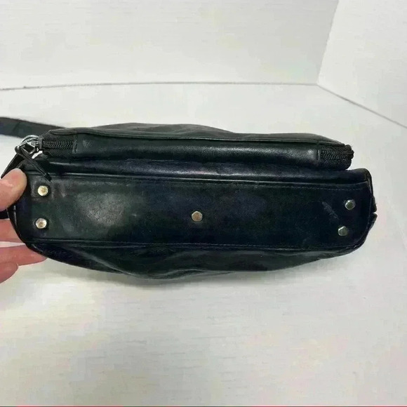 PERLINA NY GENUINE LEATHER Black Crossbody Organizer Shoulder Bag Contemprorary - Picture 5 of 13